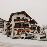 מלון דירות Le Vieux Valais אוברונאז