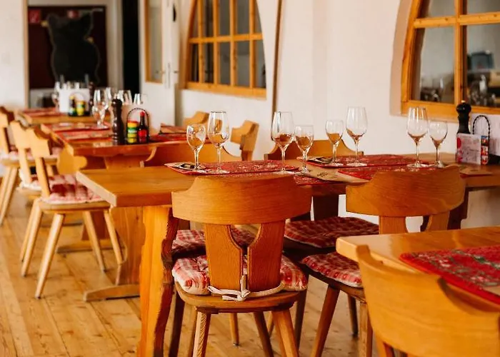 Hotel apartamentowy Le Vieux Valais 3*