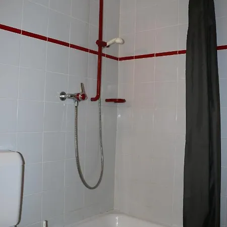 Le Vieux Valais 3* Овронна